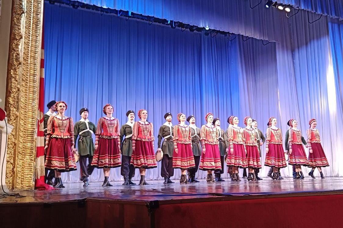 Хореографическому училищу — 30 лет!